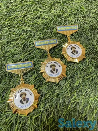 Нагрудный знак - орден, фотография 2