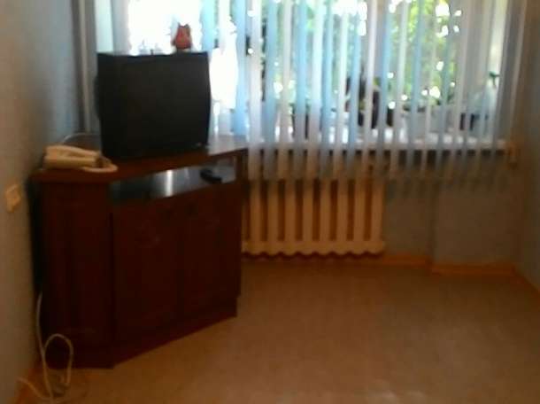 Срочно продам 1-комнатную квартиру в Атырау, СМП – 136, д. 2, фотография 3