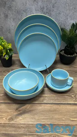 Небесно-голубой Чайно- столовый сервиз с золотой каёмкой Vassila, фотография 1