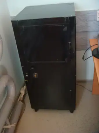 ПРОДАМ СЕЙФ стальной ДЛЯ ДОМА ИЛИ ОФИСА, фотография 3