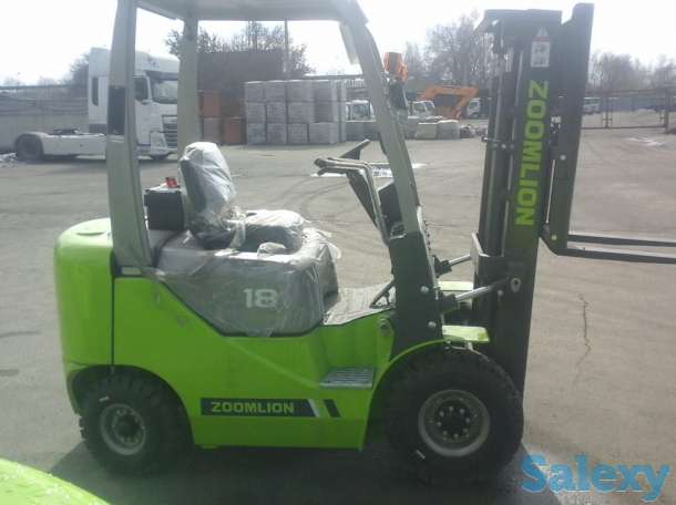 Вилочный погрузчик, фотография 2