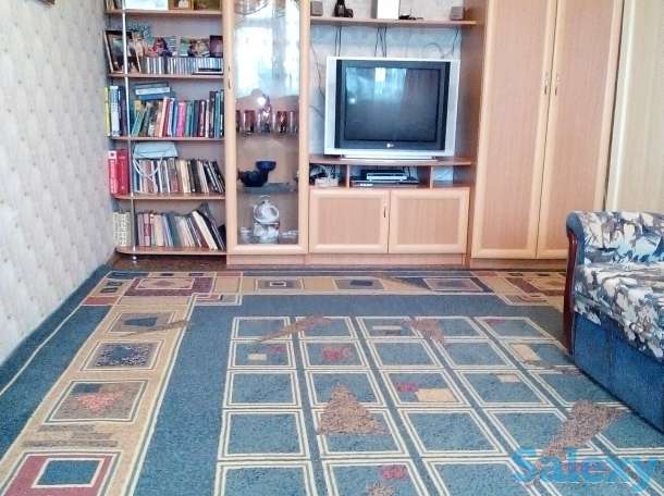 продам 2х комнатную хорошую квартиру, хименко 2, фотография 1