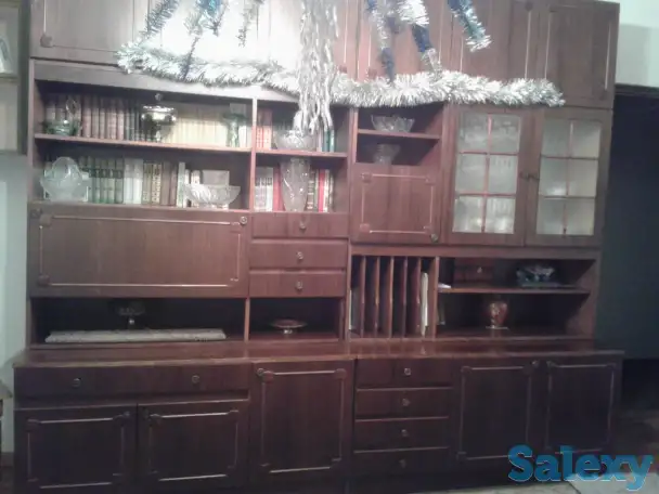 продается стенка в гостиную, фотография 2