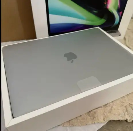 Apple 13-дюймовый Macbook Pro M1 Чип, фотография 6