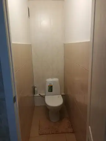 Продам двухкомнатную квартиру. Город Рудный   14 мкр рядом с универсамом. Двор тихий, детская площадка возле дома, удале, фотография 2