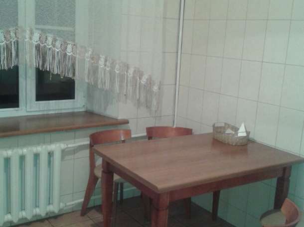 2 комнатная квартира посуточно на ул.Фурманова угол ул.Курмангазы, фотография 1