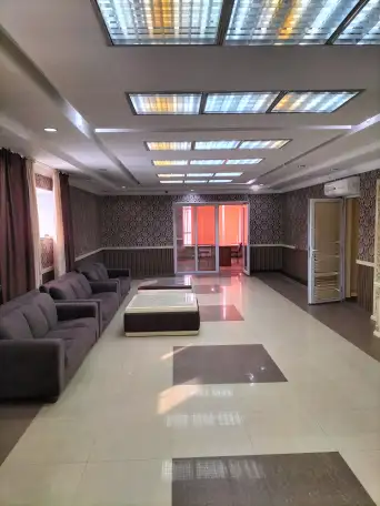 Сдам помещение 300 КВ м, фотография 1