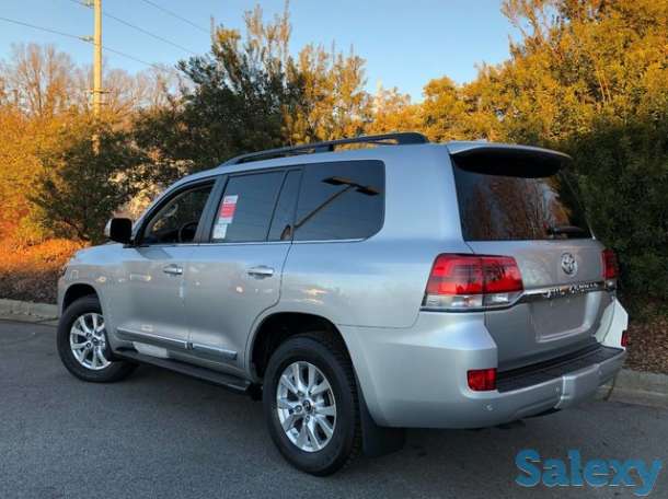 Toyota Land Cruiser 2017 model, фотография 4