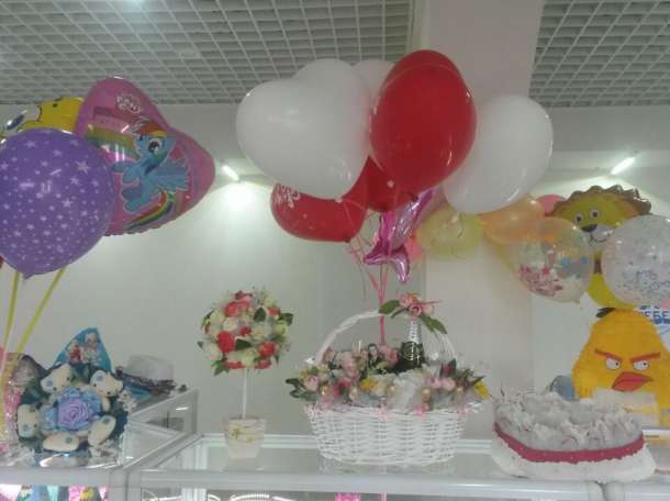 Гелиевые шарики, фотография 1