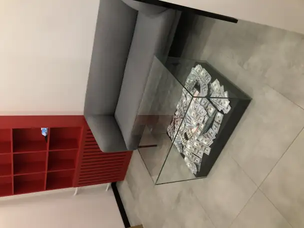 Денежный стол, фотография 8