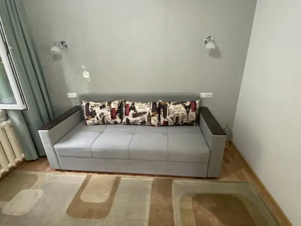 Продается диван серого цвета, фотография 1