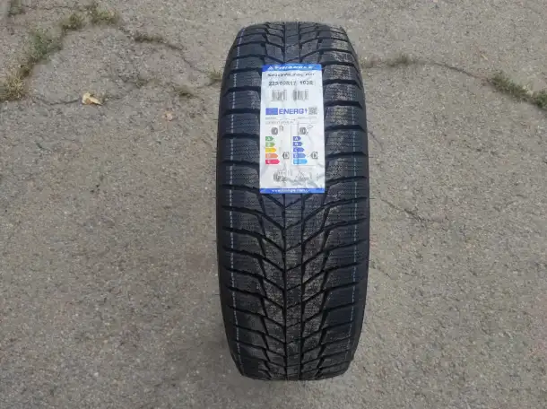 225.60.17 Triangle PL01 106R, фотография 4