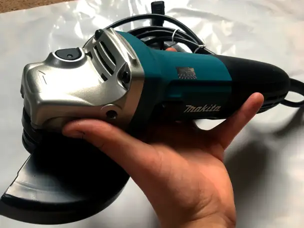 Makita GA 125 мм 720 Вт, фотография 6