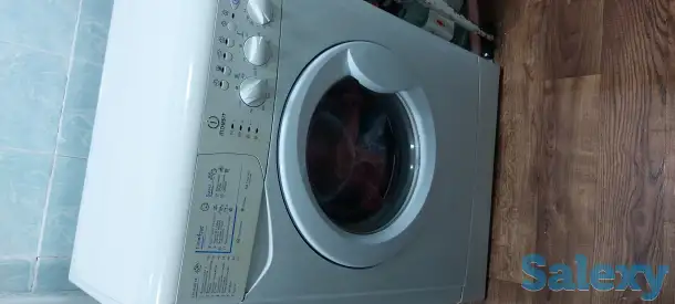 Стиральная машинка Индезит 5кг б/у, фотография 3