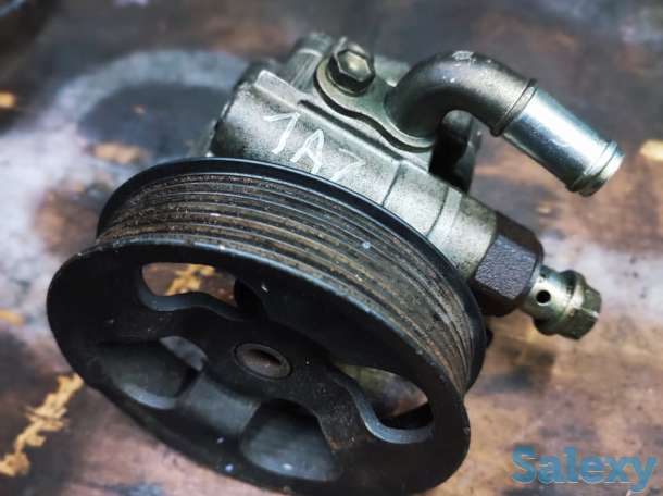 Гидроусилитель руля Гур Toyota Avensis, фотография 1