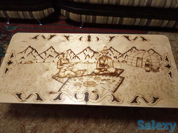 Столик, фотография 1