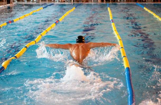 Плавание для взрослых с профессиональным тренером, фотография 1