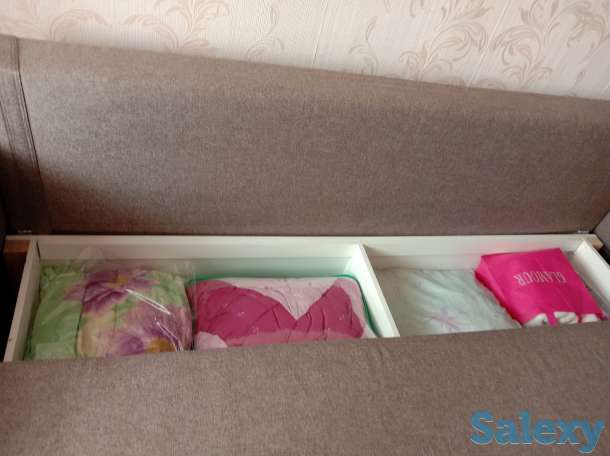 Диван, фотография 1