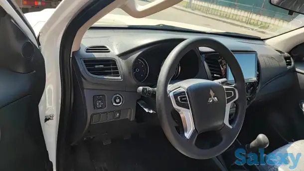 Продам,авто Mitsubishi L200, фотография 4