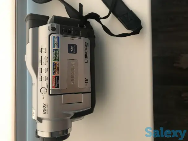 Видеокамера Samsung, фотография 2