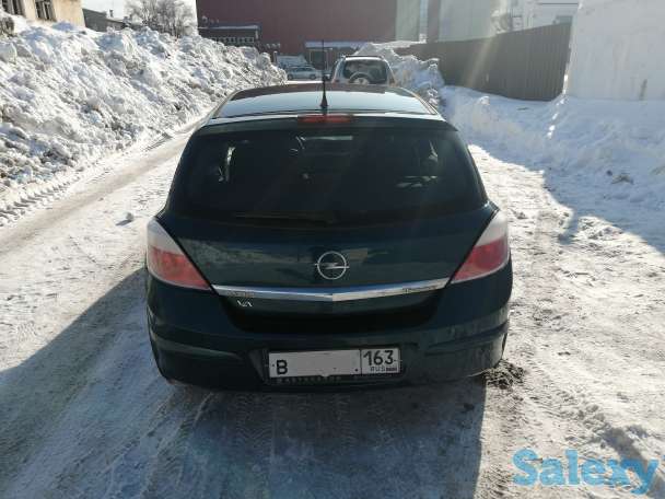 Опель Астра J 2007г. Opel Astra, фотография 4