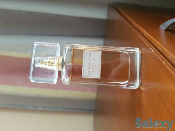 Духи Givenchy, фотография 1