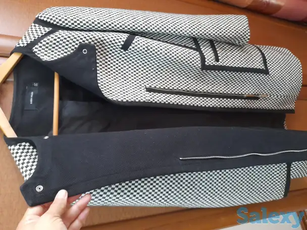 Продам пальто 3 шт. Покупала за дорого каждое. Качество отличное., фотография 3