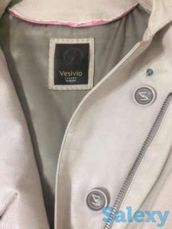 Кожаный плащ, фотография 1