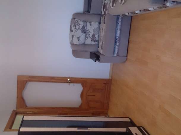 Продам двухкомнатную квартиру, ул. Макатаева, фотография 2