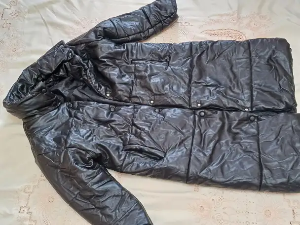 Продается кожаный пуховик, фотография 1