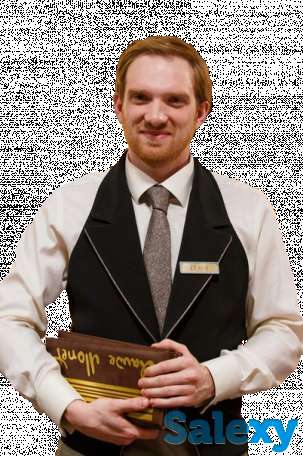 Официант требуется, фотография 1