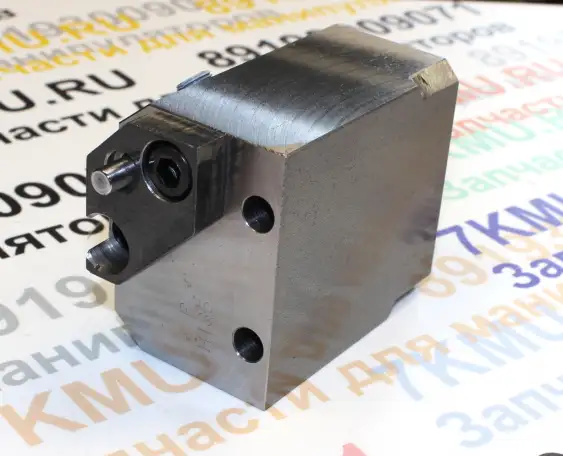 Оригинальный распределительный клапан КМУ Unic 200, фотография 1