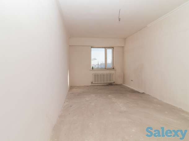 3-комнатная квартира, 104 м², 10/13 этаж, улица Тулебаева 5 за 28.5 млн.тг, фотография 3