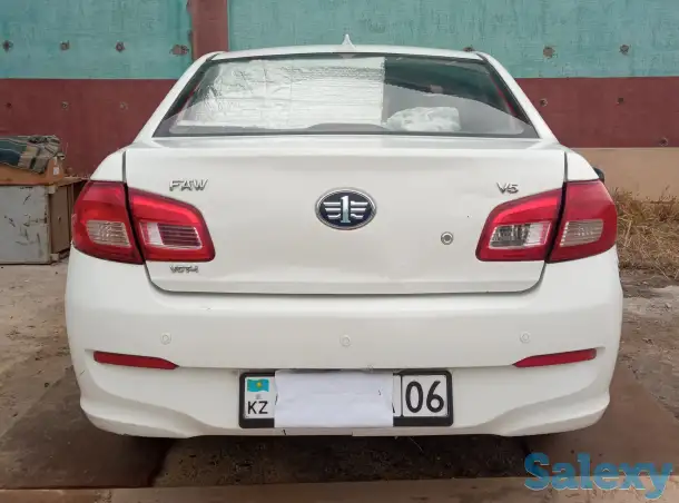 Автомашина Фав в 5 FAW, фотография 1