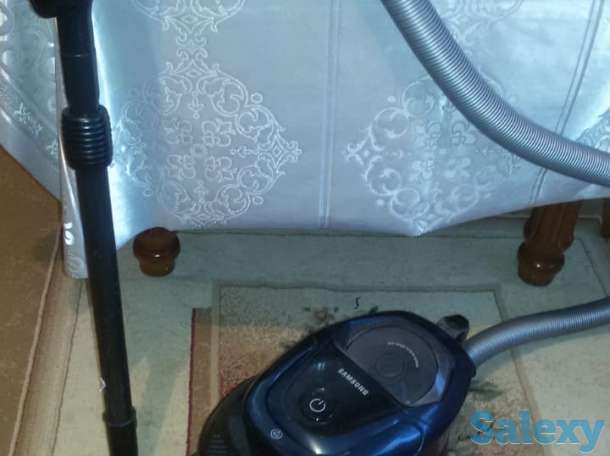 Пылесос, фотография 1