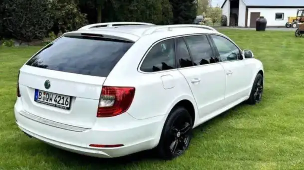 Skoda Superb, фотография 3