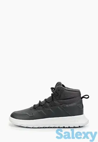 Кроссовки adidas, фотография 1