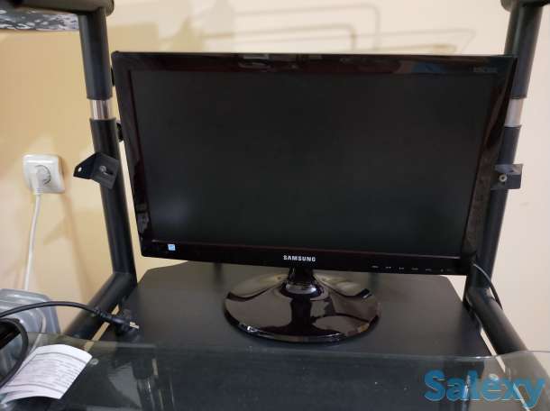 Продается монитор Samsung, фотография 2