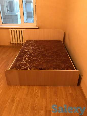 Продам б/у диваны и кровати, фотография 2