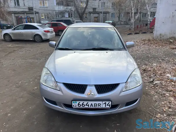 Mitsubishi Lancer 2004, фотография 1