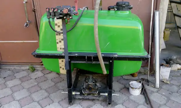 Продам опрыскиватель, фотография 1