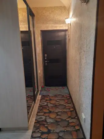 Сдаю квартиры посуточно, по часам, на ночьдень, все с ремонтом и вся бытовая техника имеется, документы командировочным, фотография 11