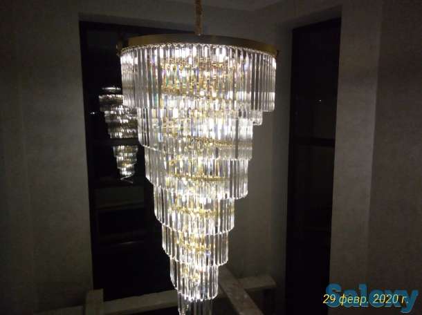 Люстра на лестничный проём, фотография 1