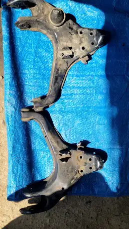 Нижние рычаги    Mitsubishi  Montero Sport, фотография 1