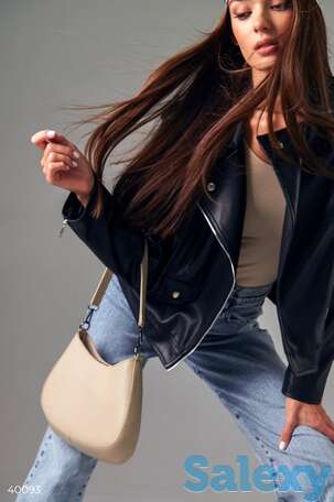 Маленькая бежевая сумка, фотография 1