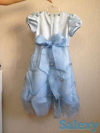 Платье нарядное голубое со стразами, недорого, фотография 2