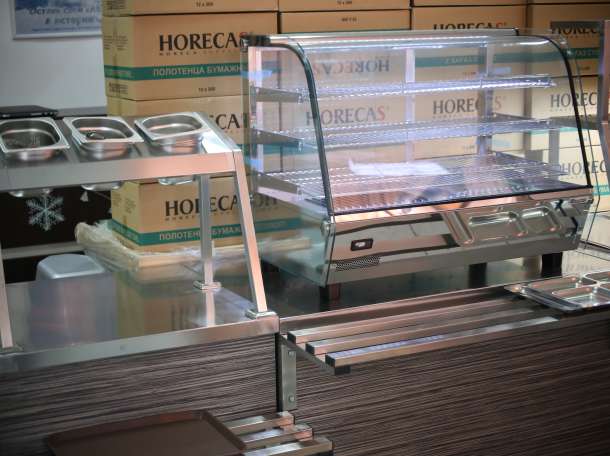 Секция столовых приборов, фотография 2