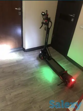 Электросамокат продам 180.000 состояние новое его цена 325тыс, фотография 1