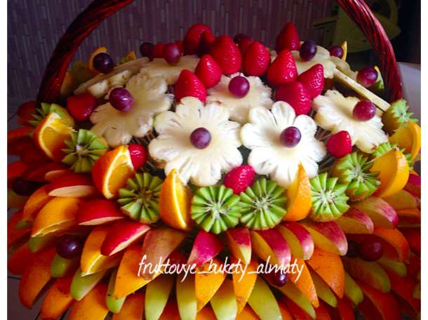 Фруктовая пальма, фруктовый павлин, фотография 3