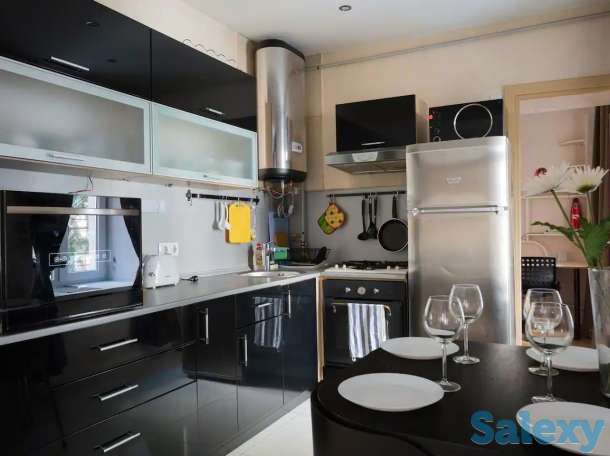 Уютная 2-х комнатная квартира, ул. Хусаинова, 225, фотография 3